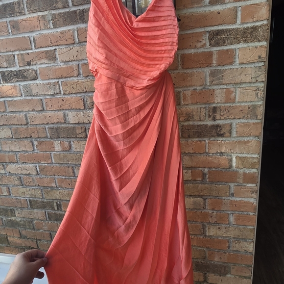 Elegant One-Shoulder Coral Dress - Picture 3 of 7